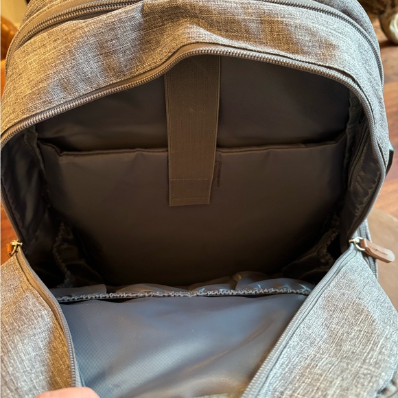 Extendable Diaper Bag Changing Station